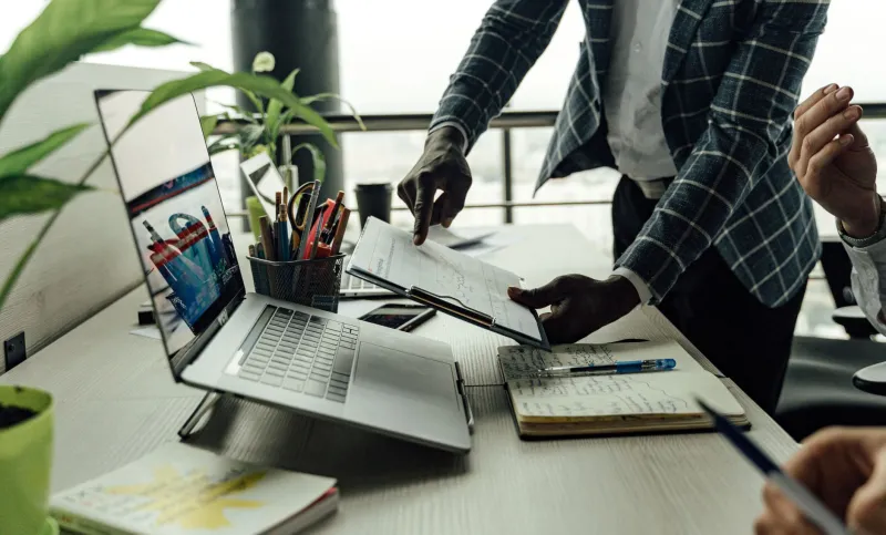 The 48-Hour Cliff: How Corporate Statements Lose Their Audience and What Communications Teams Can Do to Stay Relevant